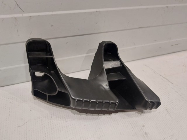 Rear Bumper Bracket, RH